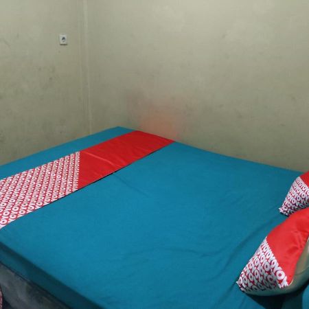 Oyo 90041 Hotel Sinar Lumayan Syariah Μπαλικπαπάν Εξωτερικό φωτογραφία